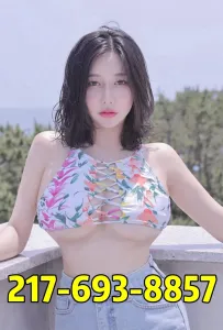 New Asian hot girl~  Bring you a brand new massage enjoyment...